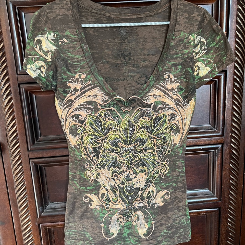 Angel’s and Diamonds V Neck Rhinestone Studded Tee